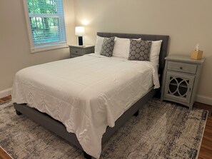 4 chambres, bureau, Wi-Fi gratuit, draps fournis