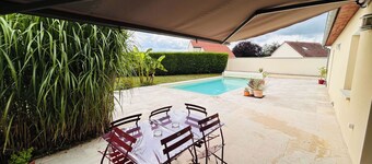 La Villa du vignoble | Piscine