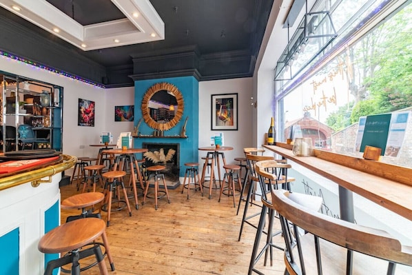 Bar (en la propiedad)