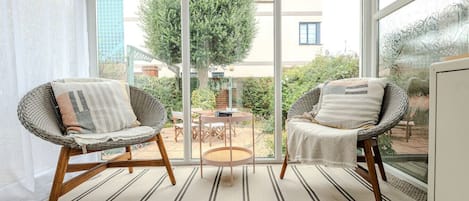 Smart-tv och böcker