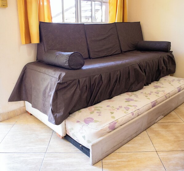 Classic Apartment, Balcony, Garden View | Extra beds