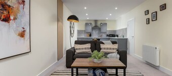 Stirling's Hidden & Tranquil Studio Apartment