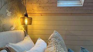 1 chambre, fer et planche à repasser, Wi-Fi gratuit, draps fournis
