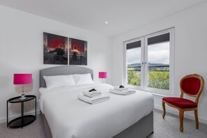 2 soverom, strykejern/-brett, wi-fi og sengetøy