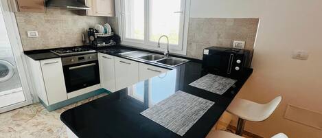 Microwave, oven, stovetop, dishwasher