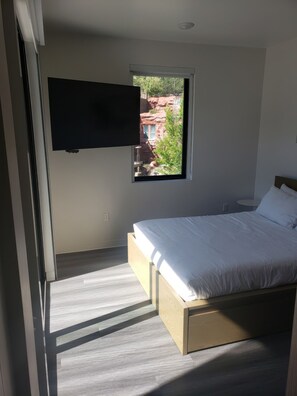 1 Schlafzimmer, Schreibtisch, Bügeleisen/Bügelbrett, kostenloses WLAN