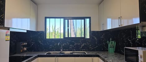 Microwave, stovetop