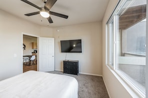 1 chambre, accès au Wi-Fi (inclus), literie fournie
