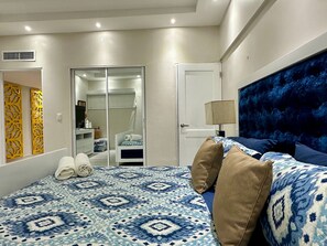 2 habitaciones, tabla de planchar con plancha y acceso a internet