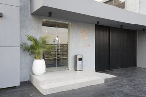 Bagian depan properti