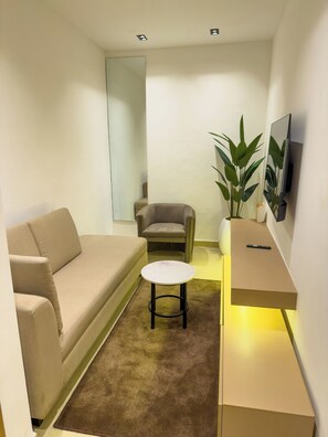 Soundproofing, free WiFi - The Corniche Hotel and Apartment (Lagos)