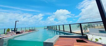 Breeze Miramar Hospedagens