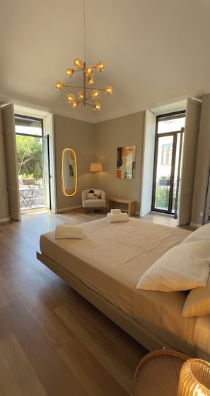 2 chambres, bureau, fer et planche à repasser, Wi-Fi gratuit