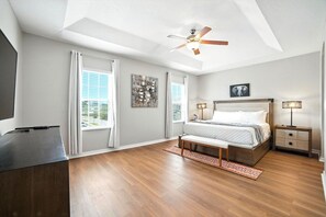 8 bedrooms, iron/ironing board, free WiFi, bed sheets - Disney LUX Waterfront Vacation Villa! Sleeps 24! Pool~Spa~Game Room~Gym (Kissimmee)