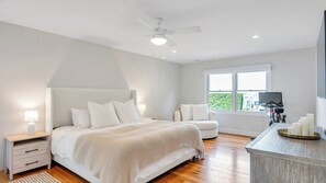 4 bedrooms, Internet, bed sheets