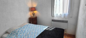 1 sovrum, strykjärn/strykbräda och wi-fi