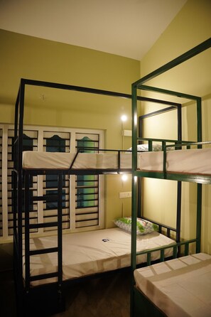Deluxe Shared Dormitory | Hypo-allergenic bedding, memory foam beds, desk, laptop workspace