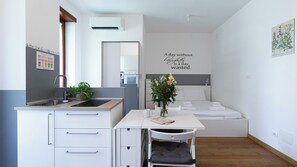 Strykjärn/strykbräda, gratis wi-fi och sängkläder