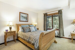 3 Schlafzimmer, Reisekinderbett, kostenloses WLAN, Bettwäsche