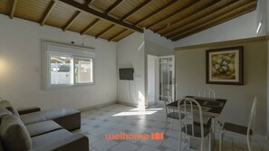 Dining - Casa ampla em Florianopolis a 200m da praia (Florianópolis)