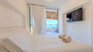 3 slaapkamers, een strijkplank/strijkijzer, gratis wifi, beddengoed