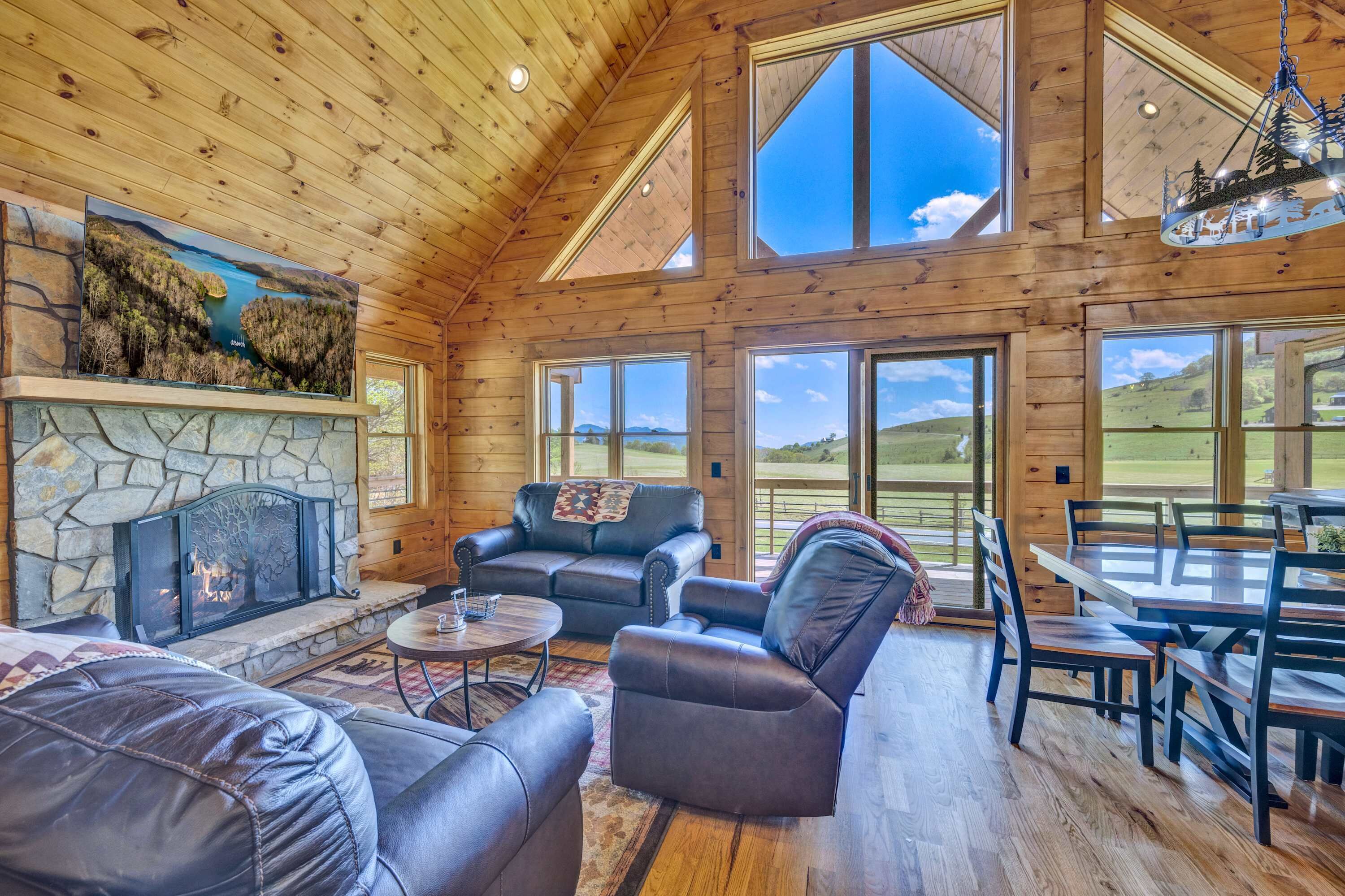 TV, fireplace, offices