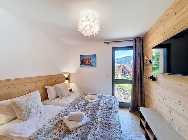 2 chambres, fer et planche à repasser, Wi-Fi gratuit, draps fournis