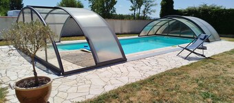 Apartment with pool in quiet neighborhood