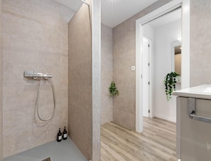 Apartment | Bathroom | Hair dryer
