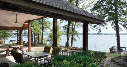 DADS PLACE ON TOLEDO BEND LAKE