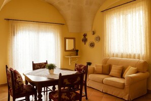 Living area - Detached Tower with Terrace (Lecce)