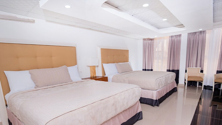 MUNA HOTEL