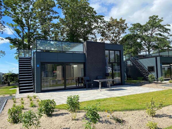 House | Terrace/patio - Modern House, in a Park Near the Veluwemeer (Hulshorst)