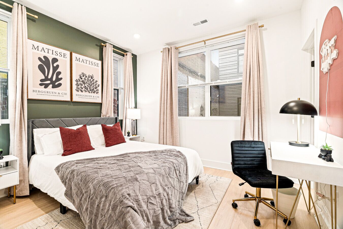 Desk, iron/ironing board, travel crib, WiFi