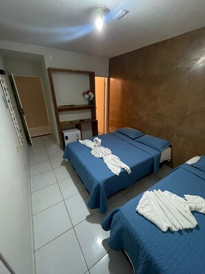 Quarto triplo | Wi-Fi de cortesia