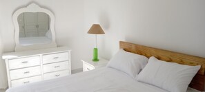1 chambre, accès Internet, draps fournis