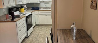 R&R Retreat w/Lake Access. Grand Lake Grove, OK