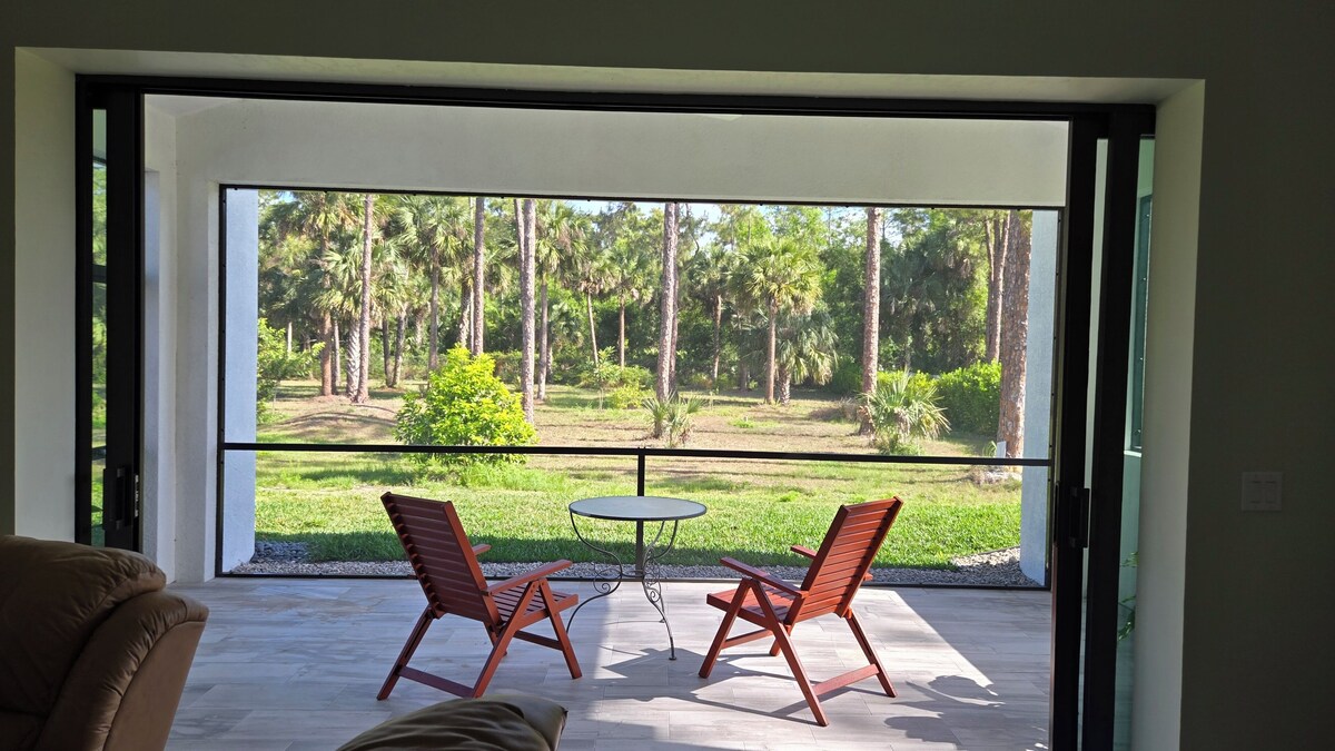 Photo 14 of Relaxing 2-Bedroom Retreat in Secluded area, Lush Surroundings