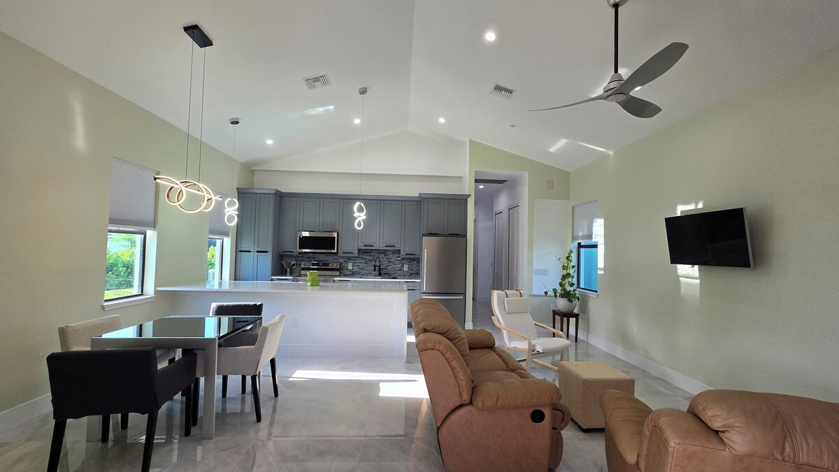 Photo 7 of Relaxing 2-Bedroom Retreat in Secluded area, Lush Surroundings