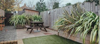 3 Bed Family House Free Parking