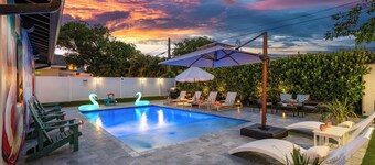 Delray Bch Private 2-Unit Retreat w/ Heated Pool