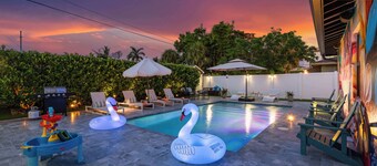 Delray Bch Private 2-Unit Retreat w/ Heated Pool