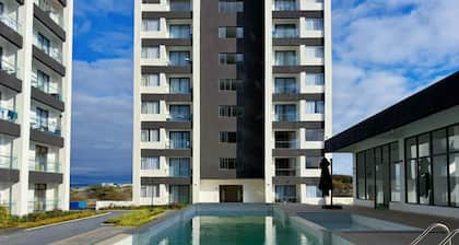 Cozy 1-bedroom apartment in marvelous Nairobi with AC, fitness room,SGR, AIRPORT