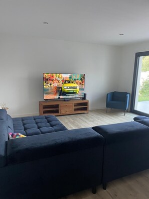 TV, books