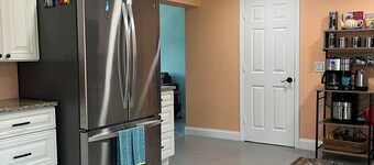 Chill  Cottage in charming Punta Gorda