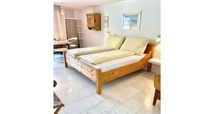 Nice room in Ilanz - central. by OLGIATI