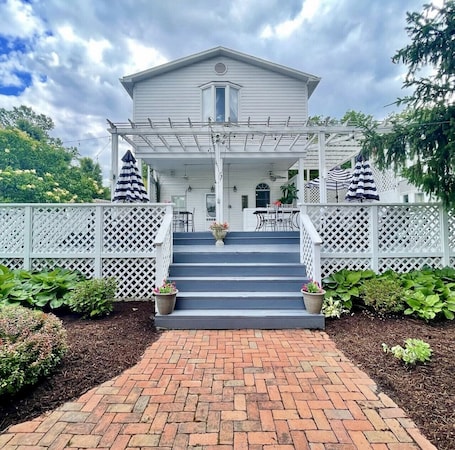 Exterior. The Historic Buckley House