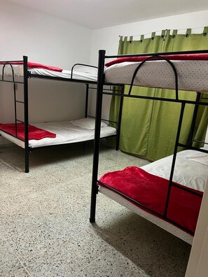 Basic Quadruple Room | Free WiFi