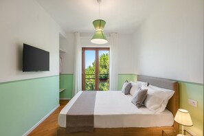 2 Schlafzimmer, Zimmersafe, Bügeleisen/Bügelbrett, Reisekinderbett