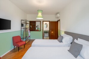 Room - Sorrento Coast Retreat for Families – Terrace & View (Sant'Agnello)